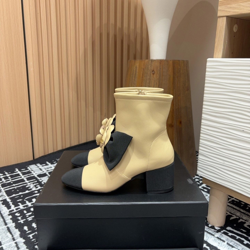 Ch*el boots